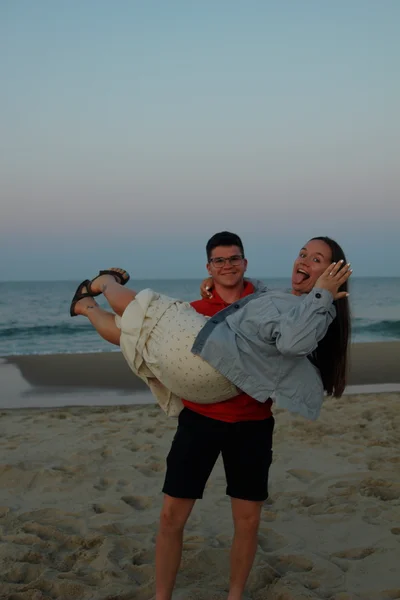 Caleb and Emma — photo 2